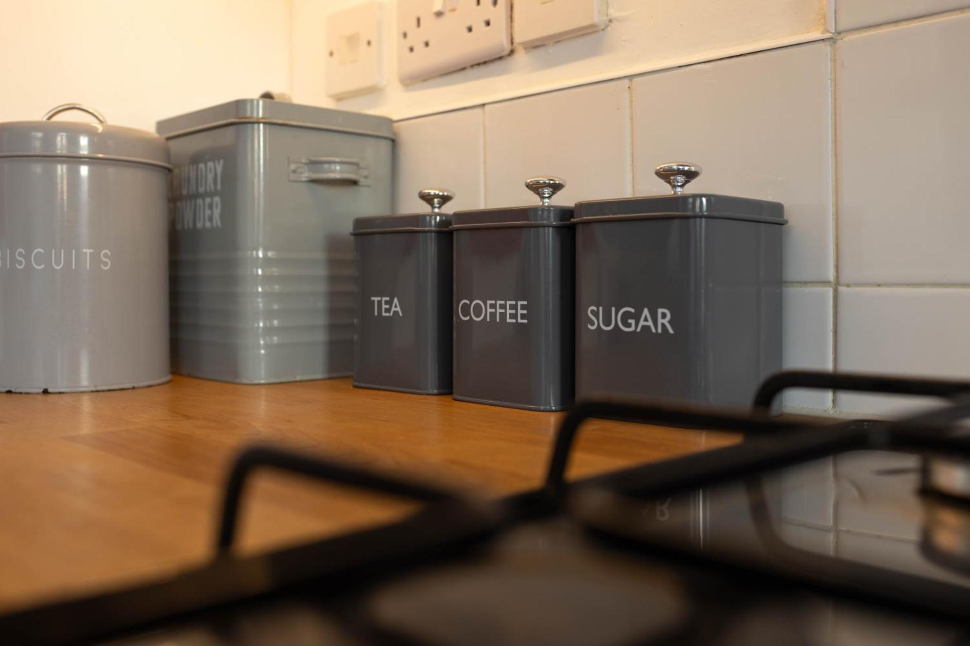 Air Host & Stay - Rockfield House - Sleeps 8 Liverpool Extérieur photo